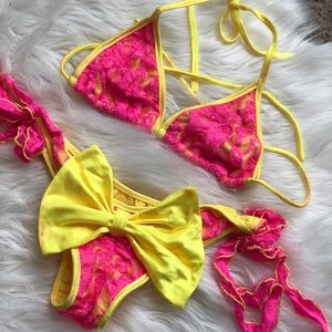 Sexy scrunch Butt bikini 